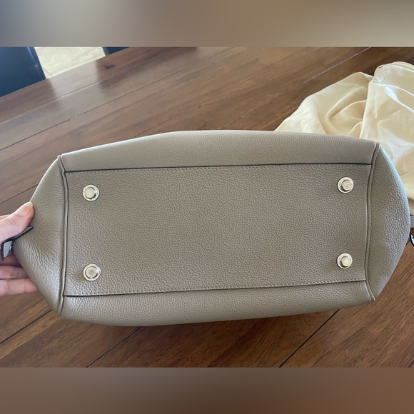 RARE!! MINT!!! LOUIS VUITTON MILLA MM - Picture 6 of 15